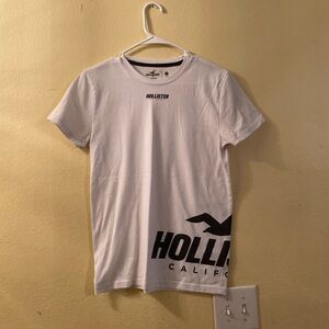 Hollister Cream Tee with Black Text